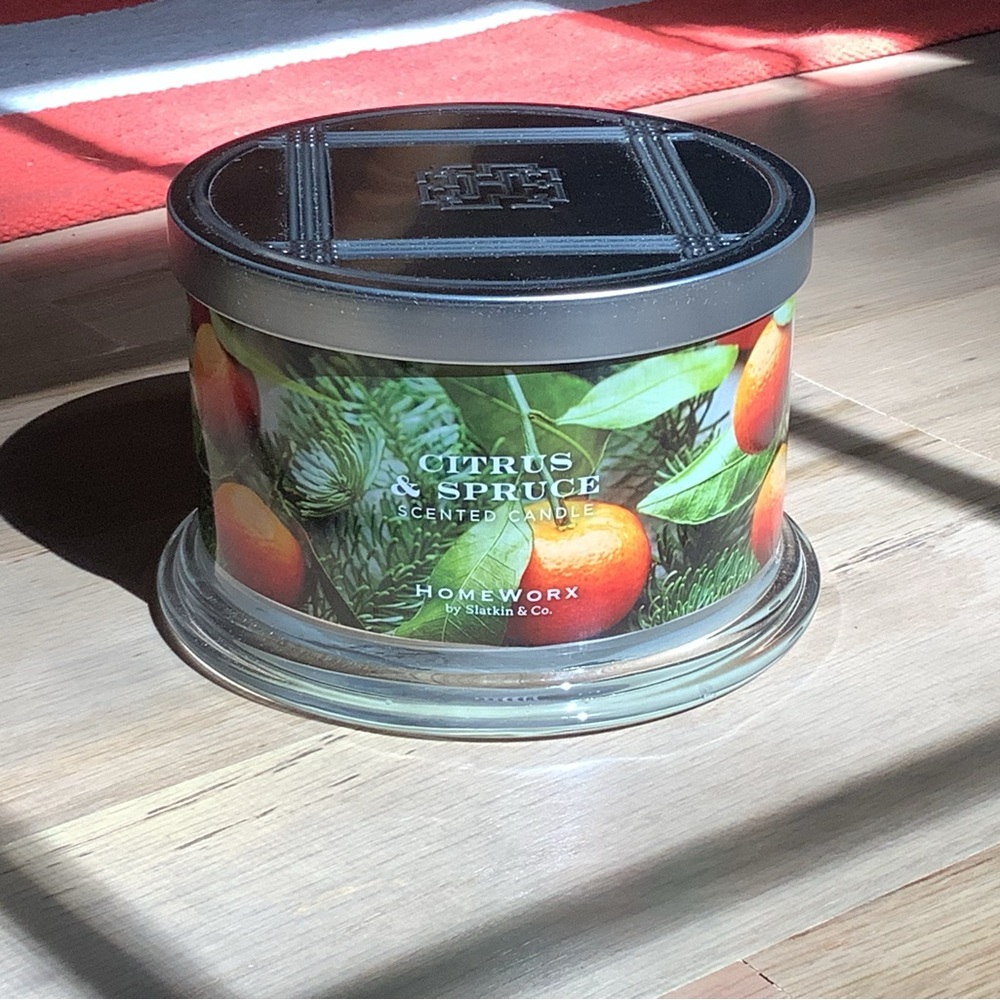 HomeWorx Candle - Citrus & Spruce